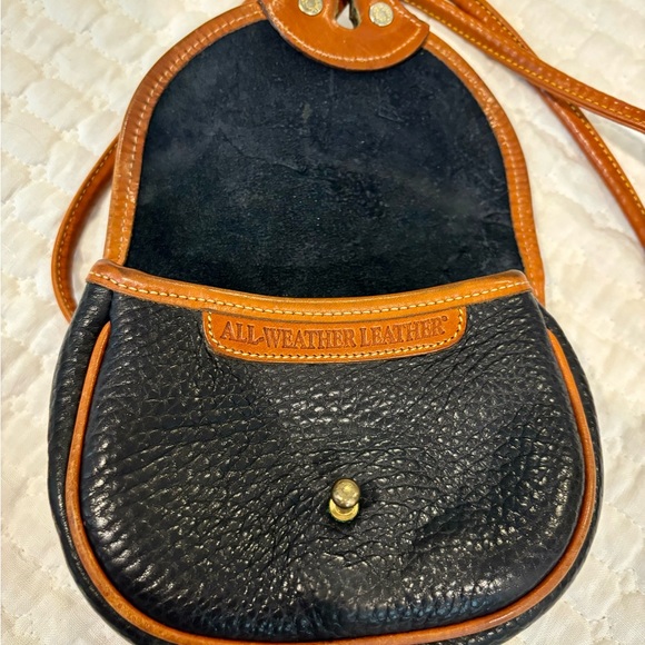 Vintage Dooney Bourke tiny crossbody bag - Picture 4 of 7